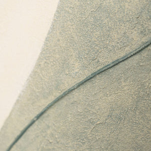 Abstraktes Wandbild mit harmonischen Formen und natürlicher Farbwirkung