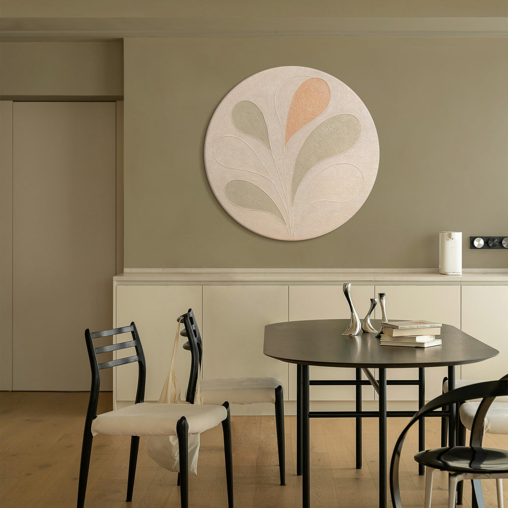 Pyöreä kangasmaalaus „Herkät kuviot“ – abstrakti seinätaide pastellisävyissä