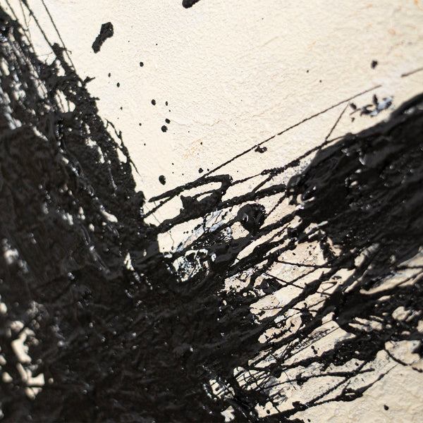 Käsinmaalattu taulu „Siveltimen Voima” – Abstrakti taide mustassa ja beigen sävyissä