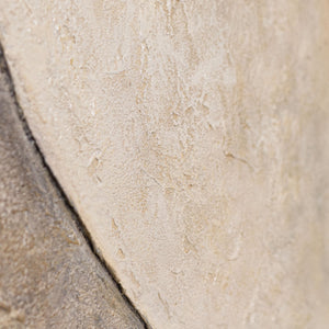 Abstraktes Kunstbild mit sanfter Halbkreisform in Creme und Naturbeige