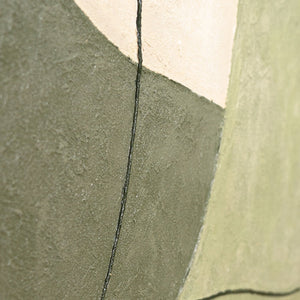 Abstraktes Leinwandbild mit feiner körniger Oberfläche und mineralischer Wirkung