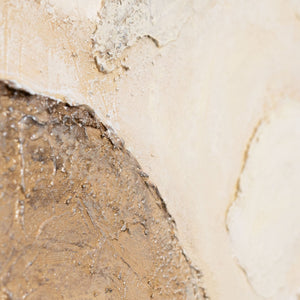 Abstrakte Leinwandkunst mit strukturierter Oberfläche in Creme und Beige