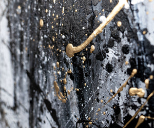 Monochromes Acrylbild mit Rahmen „Zwei Gesichter“ – emotionale Wandkunst auf Leinwand